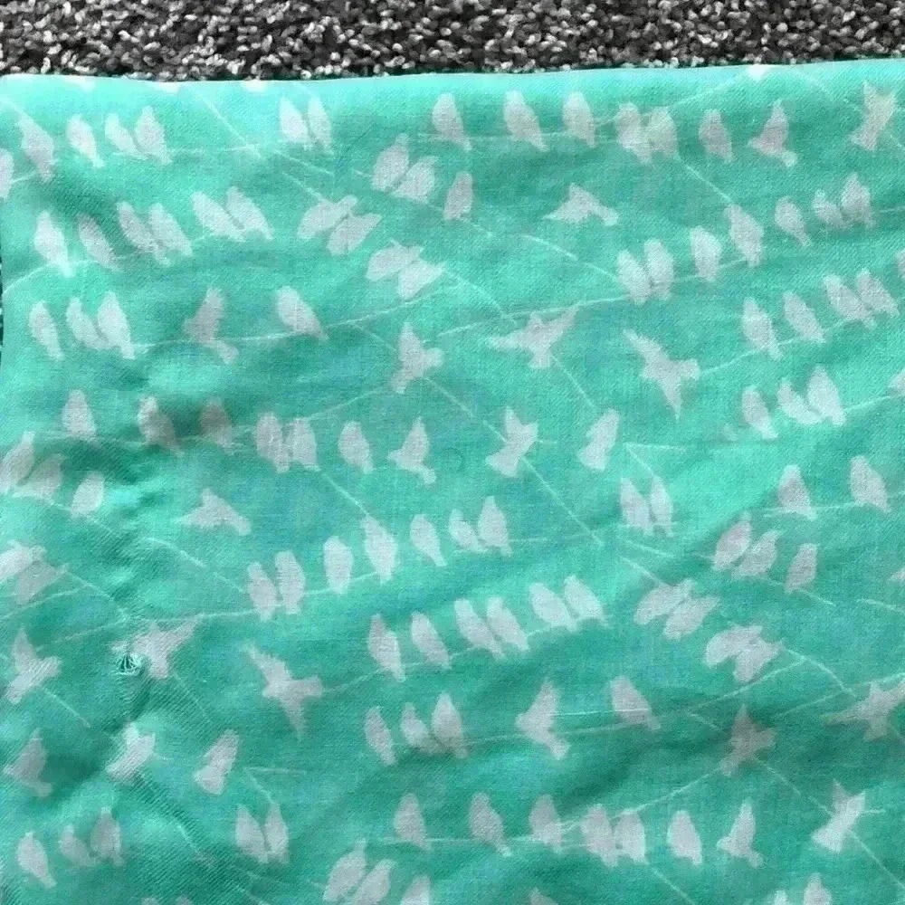 Bird Infinity Scarf - Picture 3 of 3